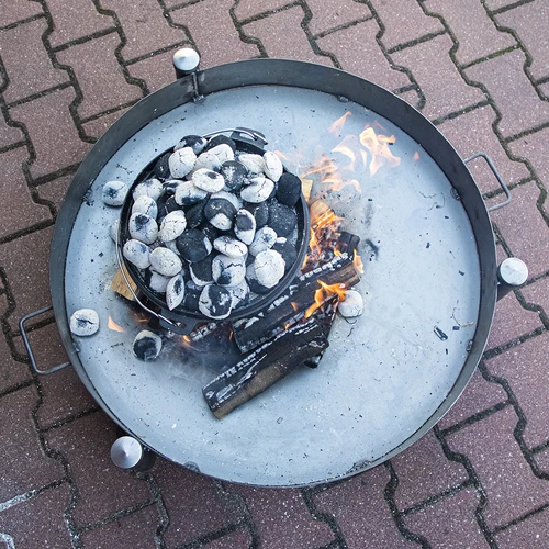 Tuinvuurplaats ø 70 cm gelast - 8 ['vuurplaats in de tuin', ' ronde vuurplaats', ' kampvuur', ' onder de ketel', ' Poolse vuurplaats', ' vuurplaats ruw staal', ' kampvuurplaats', ' gietijzeren ketel', ' grill', ' driepoot']