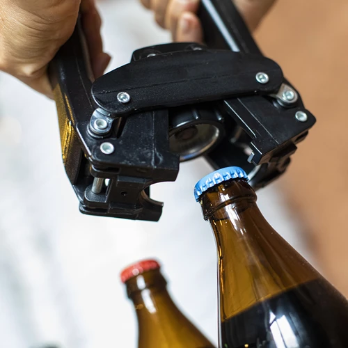 Twee-armige kroonkurkapparaat 'Greta' - 4 ['kroonkurken', ' voor kroonkurken fi 26 mm', ' voor flessen fi 26 mm', ' voor bier', ' voor cider', ' hoe te kroonkurken']