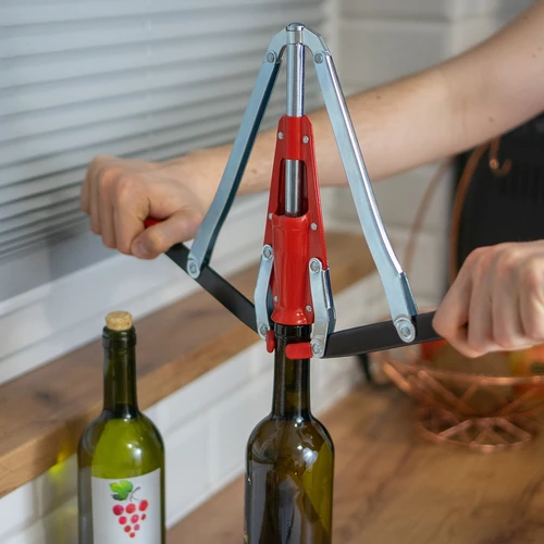 Twee-armige metalen kurkapparaat "Basic" - 4 ['voor het kurken van wijn', ' voor het kurken van flessen', ' voor kurken', ' champagnekurkapparaat', ' handmatige kurkapparaat', ' biowin kurkapparaat', ' browin kurkapparaat', ' waar kurkapparaat kopen']