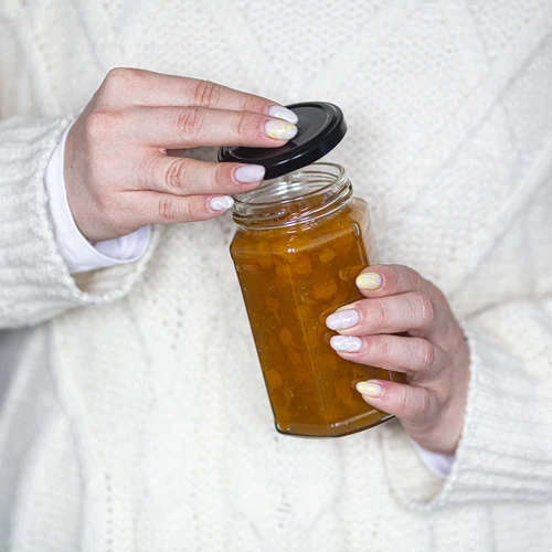 Twist-off pot 385ml met zwart deksel fi 63, 6 stuks. - 8 ['decoratieve potten', ' potten', ' potten met deksels', ' potten voor conserven', ' elegante potten', ' potten voor jam', ' potten voor conserven', ' potten voor de voorraadkast', ' set potten', ' potten met deksels', ' bos in een pot', ' decoratieve potten', ' decoratieve pot', ' pot voor vlees', ' vlees in een pot', ' vleeswaren in een pot']