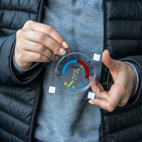 Universele thermometer met hygrometer transparant, zelfklevend (-50°C tot +50°C) - 5 ['universele thermometer', ' buitenthermometer', ' raampthermometer', ' balkonthermometer', ' vensterthermometer', ' thermometer', ' thermometer met duidelijke schaal', ' thermometer van kunststof', ' ruitthermometer', ' zelfklevende thermometer', ' thermometer met hygrometer']