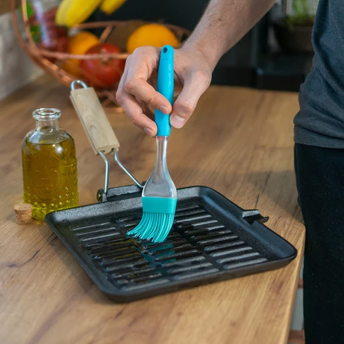 Vierkante gietijzeren pan, 22 cm - 3 ['gietijzeren pan', ' pan met houten handvat', ' pan met inklapbaar handvat', ' gietijzeren kookgerei', ' grill']