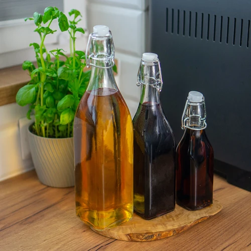 Vierkante hermetische fles 250 ml - 5 ['fles voor alcohol', ' decoratieve flessen voor alcohol', ' glazen fles voor alcohol', ' flessen voor zelfgestookte drank voor bruiloft', ' fles voor likeur', ' fles voor wijn', ' flessen voor wijn', ' likeur']