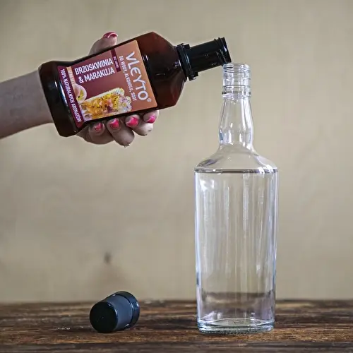 VLEYTO Perzik & Passievrucht – smaakessence met natuurlijke aroma's, 250 ml - 11 ['smaakessences', ' smaakextracten', ' smaakessences voor alcohol', ' smaakextracten voor dranken', ' essences voor cocktails', ' essences voor dranken', " essences met natuurlijke aroma's", ' aromatisering van dranken', ' browin essences', ' nieuwe essences', ' hit in smaakessences', ' zelfgemaakte dranken', ' smaakvolle drankjes voor een feestje', " 100% natuurlijke aroma's", ' smaakvolle cocktails', ' extract voor 10 liter', ' essence voor 10 L', ' voor cocktails en dranken', ' smaakconcentraat', " aroma's voor alcohol", ' smaken voor cocktails', ' natuurlijke essences', " natuurlijke aroma's", ' genoeg voor veel', ' nieuwigheid', ' must have']
