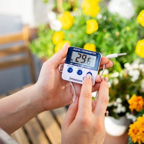 Weerstation – elektronisch, sonde, wit - 8 ['weerstations', ' thuis weerstation', ' temperatuur', ' omgevingstemperatuur', ' temperatuurcontrole', ' elektronische thermometer', ' binnenthermometer', ' buitenthermometer', ' thermometer buiten', ' thermometer met sonde', ' elektronische thermometer met sonde', ' weerstation']