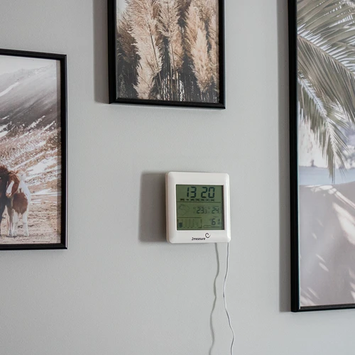 Weerstation – elektronisch, verlicht, sonde, wit - 10 ['weerstations met sonde', ' thermometer-hygrometer', ' multifunctioneel weerstation', ' voor temperatuurmeting', ' met klok', ' verlicht display', ' mini-max geheugen', ' vochtigheidsmeting', ' browin', ' weerstation']