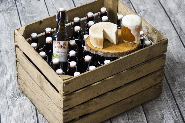 Huisgemaakte bierkaas