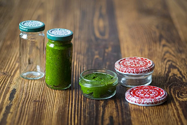 Lavaspasta — huisgemaakte MAGGI-kruidenpasta