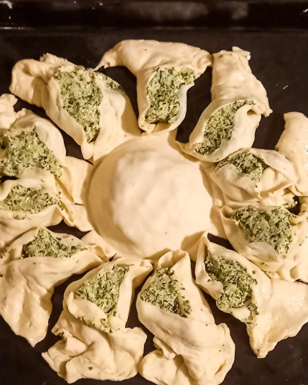 Spinazie-ster van gistdeeg