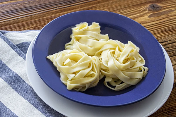 Zelfgemaakte tagliatelle