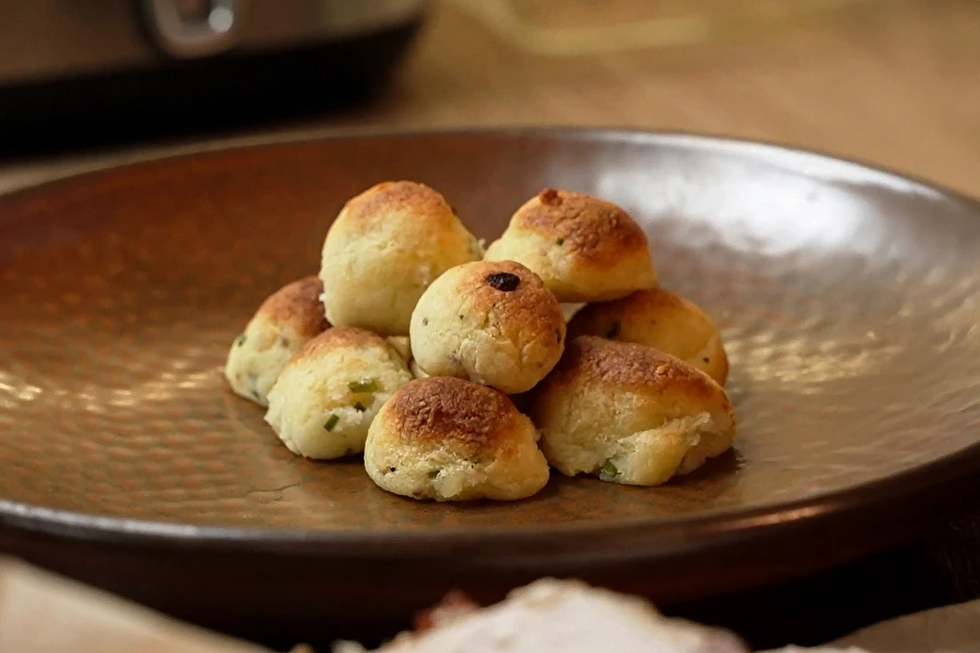 Browin Przepiśnik - Aardappelballetjes van puree