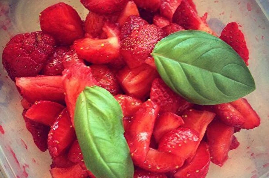 Browin Przepiśnik - Aardbeienjam met basilicum