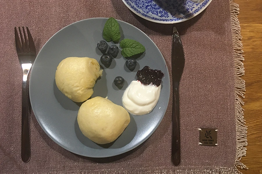 Browin Przepiśnik - Gestoomde knoedels met blauwe bessen