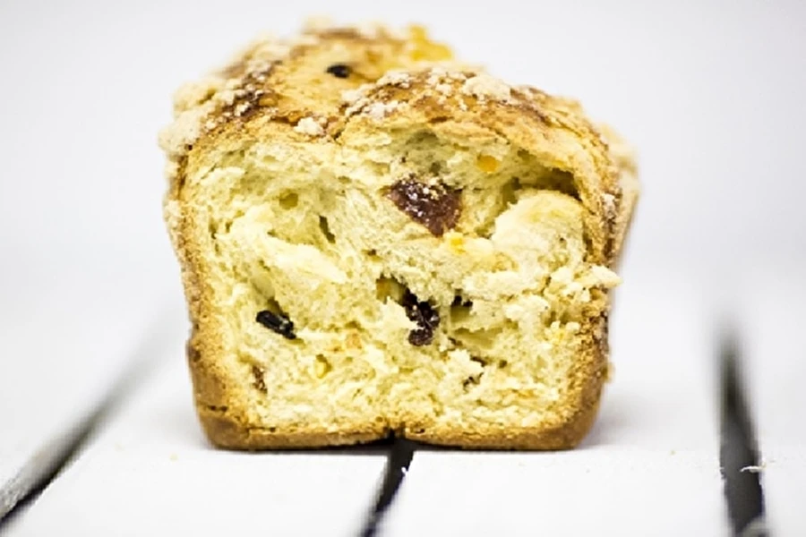 Browin Przepiśnik - Huisgemaakte gistcake met kruimels