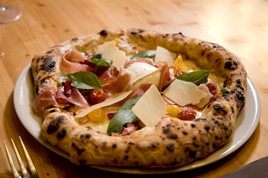 Browin Przepiśnik - Napolitaanse pizza van de gasbarbecue