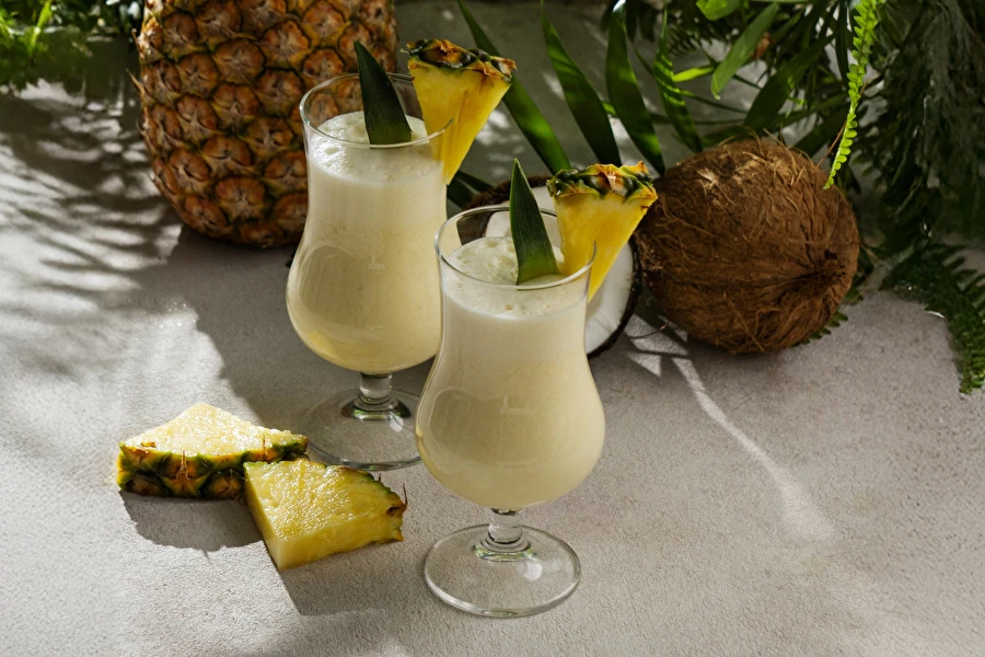 Browin Przepiśnik - Piña Colada - klassieke tropische cocktail