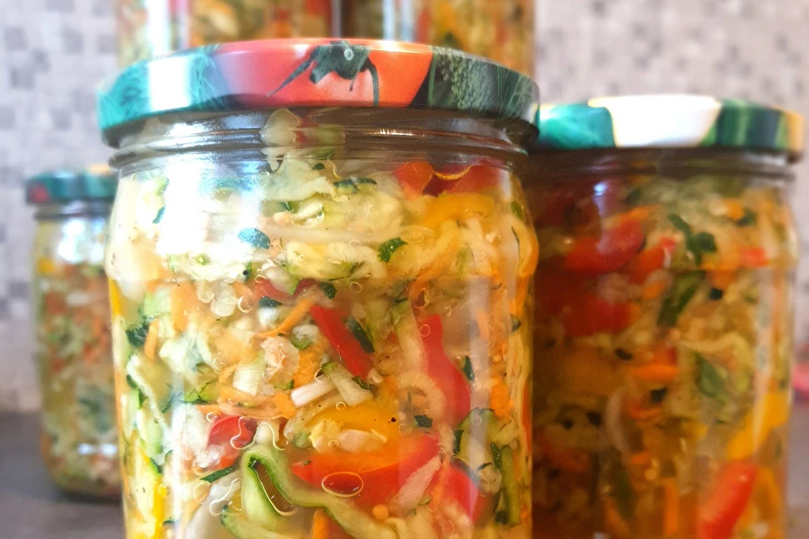 Browin Przepiśnik - Salade voor de winter