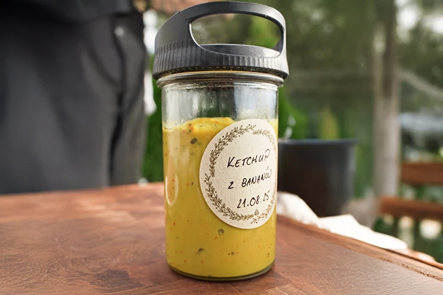 Browin Przepiśnik - Słodko-pikantny ketchup z bananów – idealny do burgerów i nie tylko
