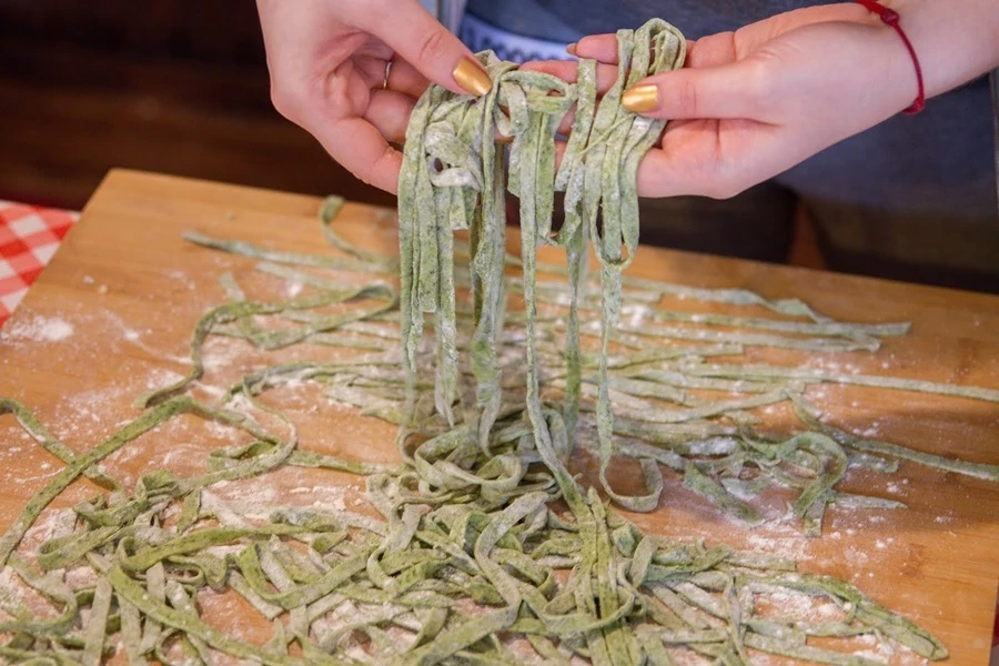 Browin Przepiśnik - Spinaziepasta met kwark en spek