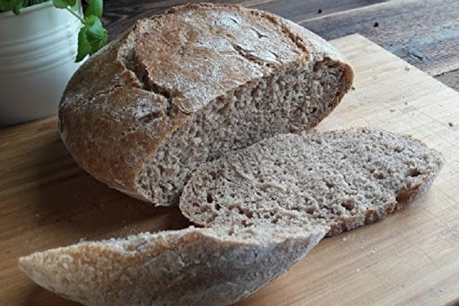 Browin Przepiśnik - Tarwebrood met volkorenmeel
